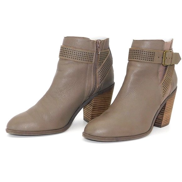 Vintage Crown "Perania" Leather Boot - Picture 5 of 9